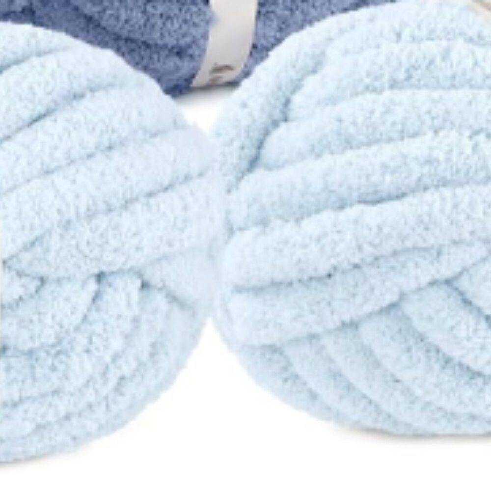 Handmade Ultra Soft Chenille Chunky Knit Throw - Picture 9 of 12